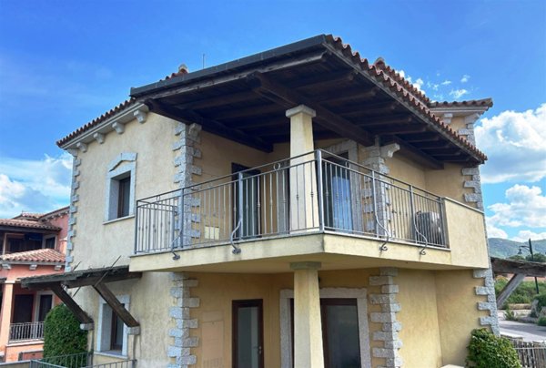 appartamento in vendita ad Olbia in zona Murta Maria