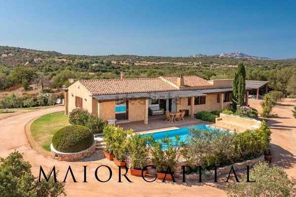 casa indipendente in vendita ad Olbia in zona San Pantaleo