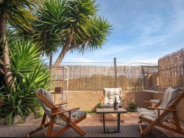 appartamento in vendita ad Olbia in zona Olbia Mare / Sa Marinedda