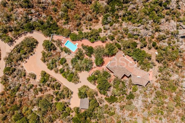 casa indipendente in vendita ad Olbia in zona San Pantaleo