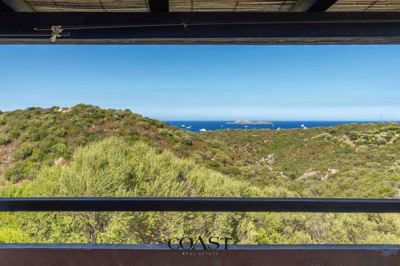 appartamento in vendita ad Olbia in zona Portisco