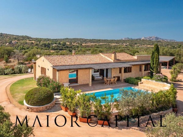 casa indipendente in vendita ad Olbia in zona San Pantaleo