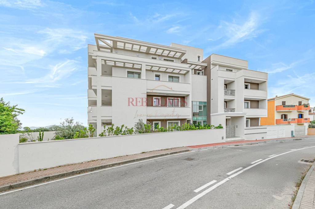 appartamento in vendita ad Olbia