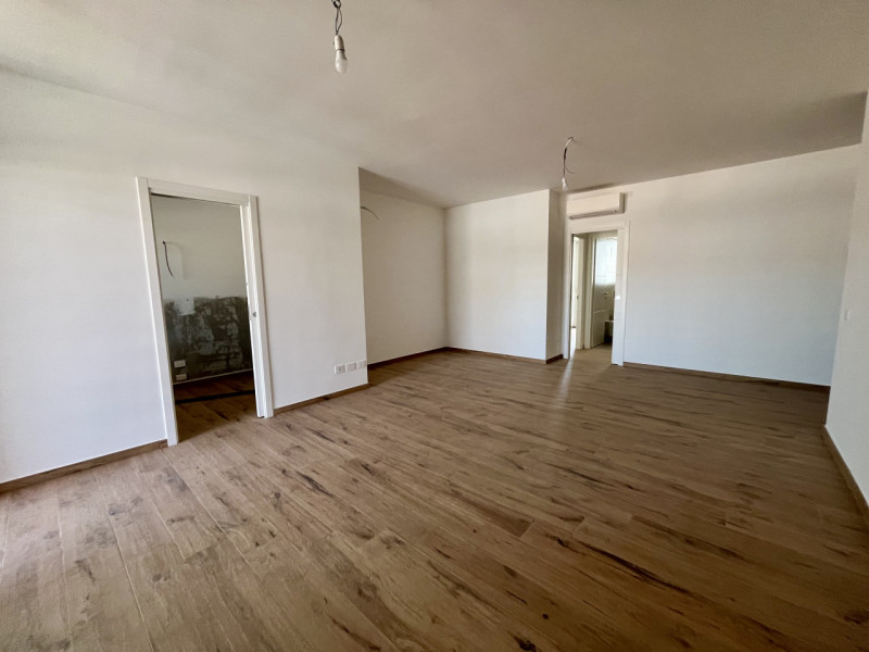 appartamento in vendita ad Olbia in zona San Simplicio