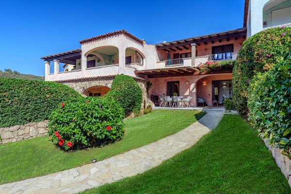 appartamento in vendita ad Olbia