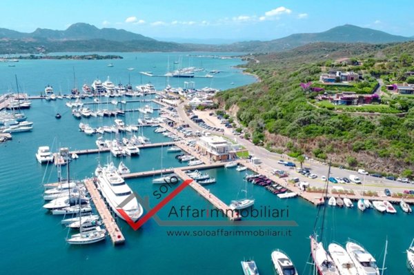 appartamento in vendita ad Olbia in zona Portisco