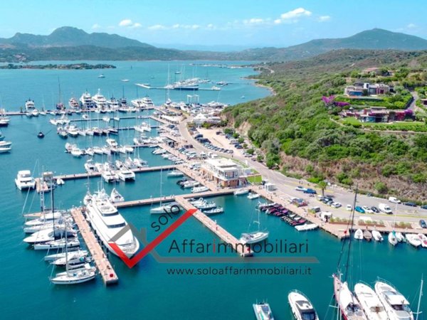 appartamento in vendita ad Olbia in zona Portisco