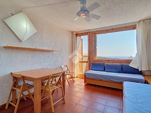 appartamento in vendita ad Olbia in zona Cugnana