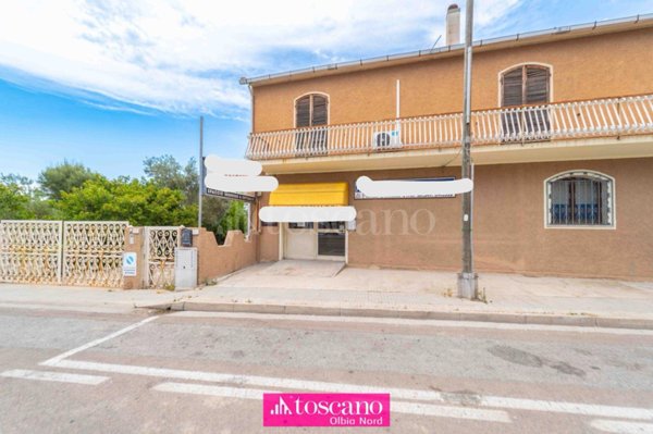 casa indipendente in vendita ad Olbia in zona Aldo Moro