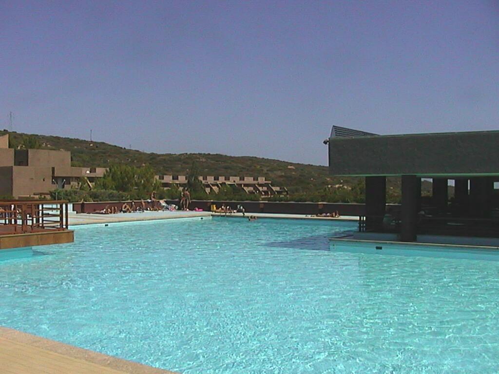 appartamento in vendita ad Olbia in zona Cugnana