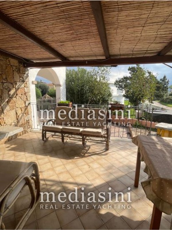 casa indipendente in vendita ad Olbia in zona Pittulongu