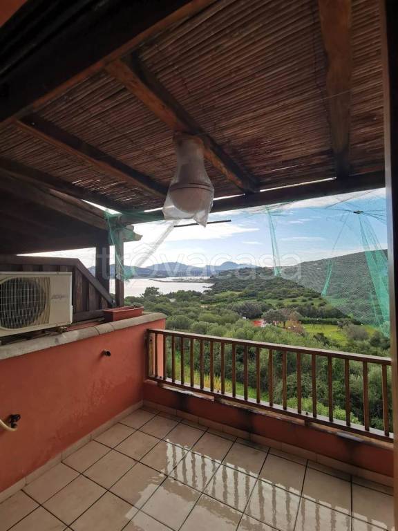 appartamento in vendita ad Olbia in zona Portisco