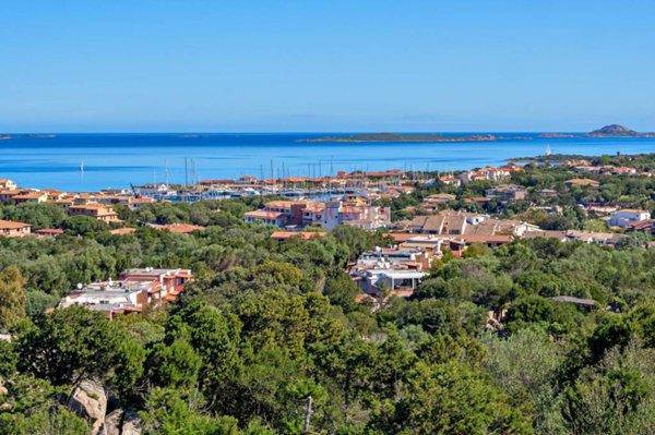 appartamento in vendita ad Olbia in zona Porto Rotondo