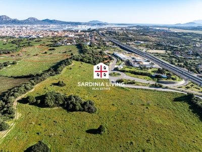 negozio in vendita ad Olbia in zona Porto Rotondo