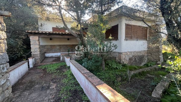 casa indipendente in vendita ad Olbia in zona Rudalza
