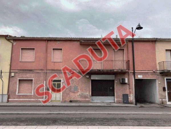 negozio in vendita ad Olbia