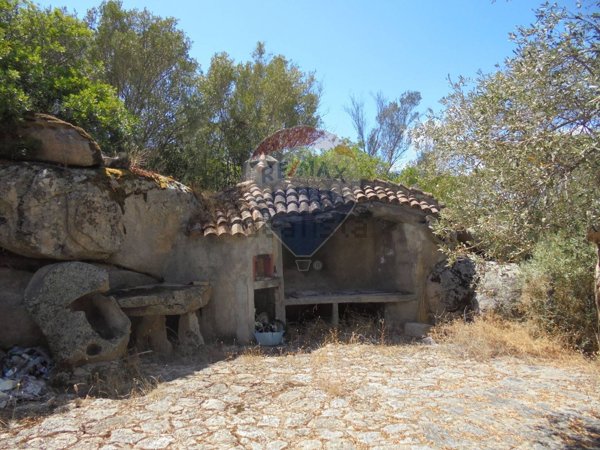 casa indipendente in vendita ad Olbia in zona Santa Mariedda