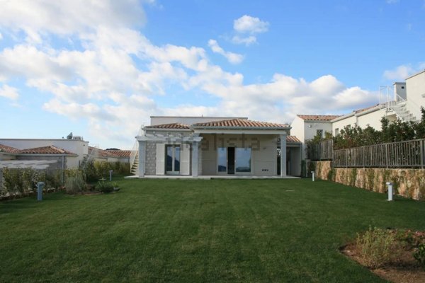 casa indipendente in vendita ad Olbia