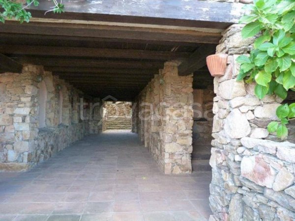 negozio in vendita ad Olbia in zona Li Cuncheddi