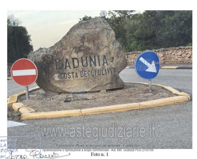 appartamento in vendita ad Olbia in zona Marinella