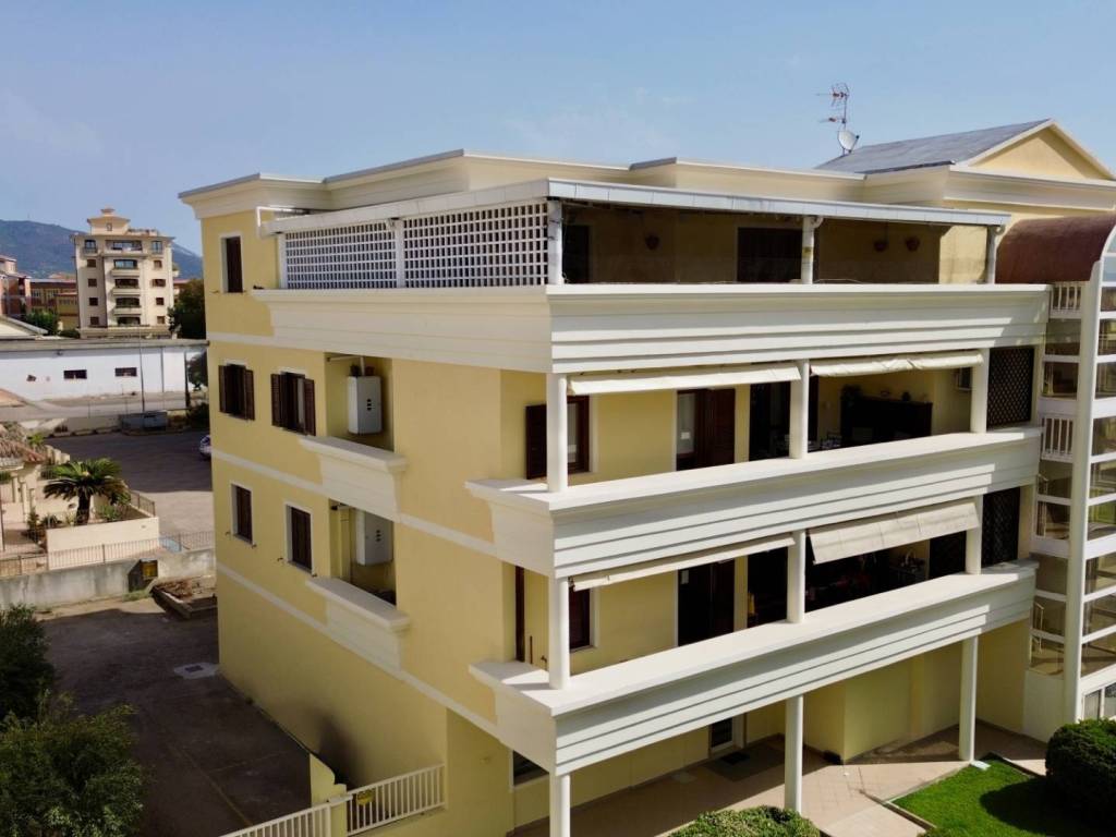 appartamento in vendita ad Olbia in zona Lu Sticcadu