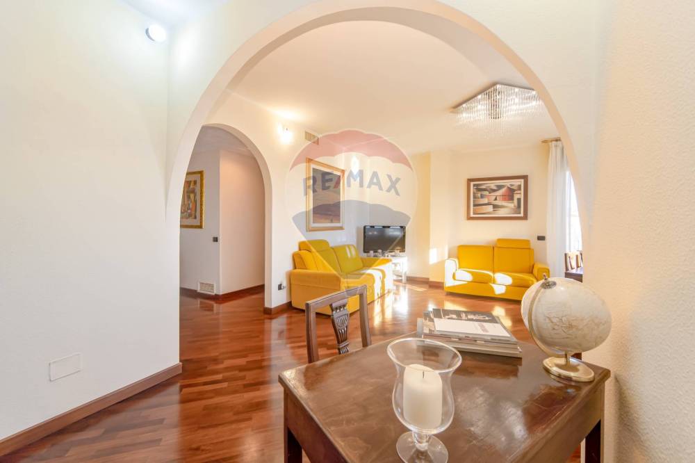 appartamento in vendita ad Olbia in zona Centro Storico