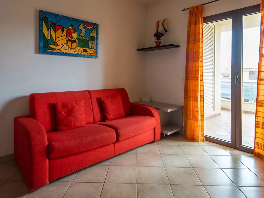 casa indipendente in vendita ad Olbia in zona Baratta