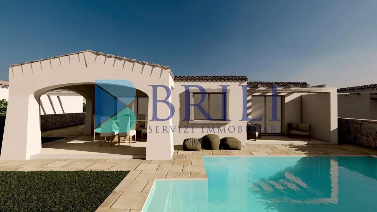 casa indipendente in vendita ad Olbia in zona Pittulongu