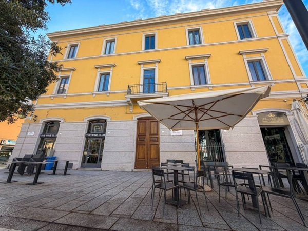 negozio in vendita ad Olbia in zona Centro Storico