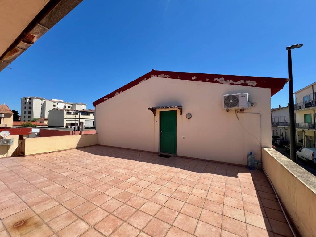 appartamento in vendita ad Olbia in zona Aldo Moro