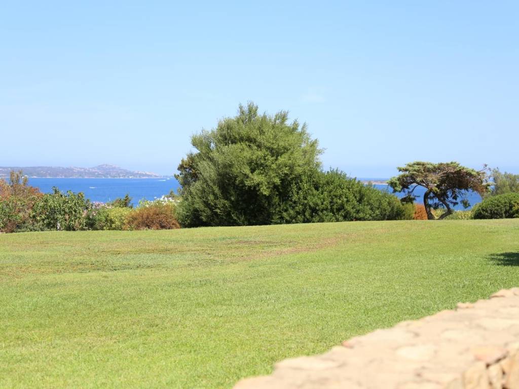 appartamento in vendita ad Olbia in zona Porto Rotondo