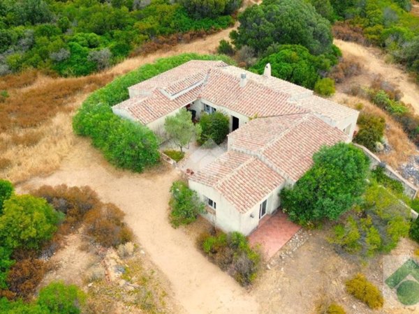 casa indipendente in vendita ad Olbia in zona Sole Ruiu
