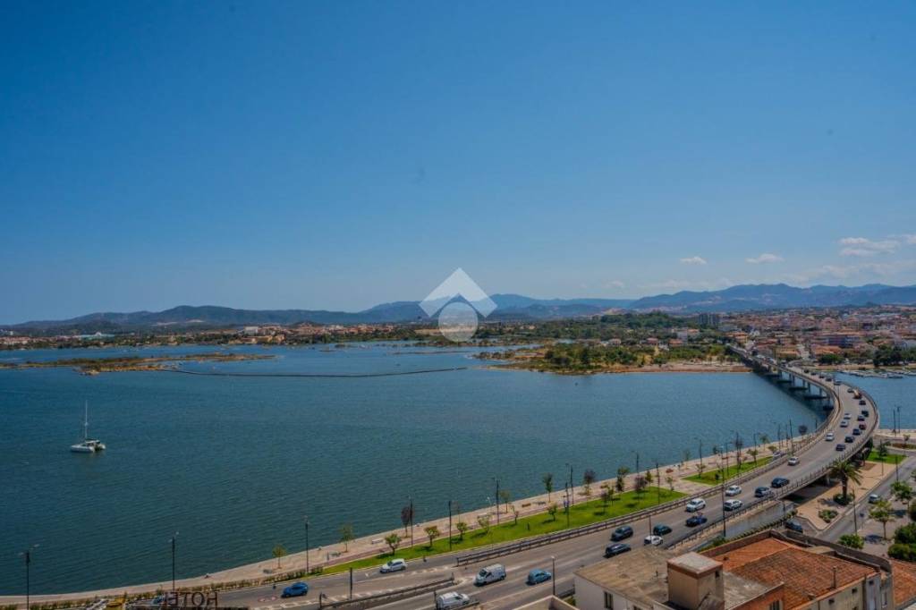 appartamento in vendita ad Olbia