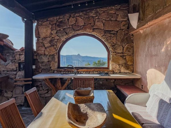 casa indipendente in vendita ad Olbia in zona Sole Ruiu