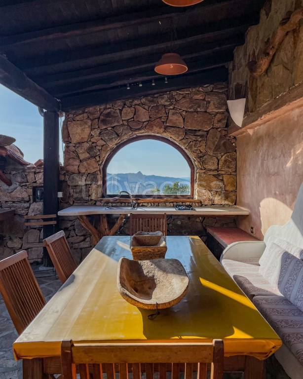 casa indipendente in vendita ad Olbia in zona Sole Ruiu