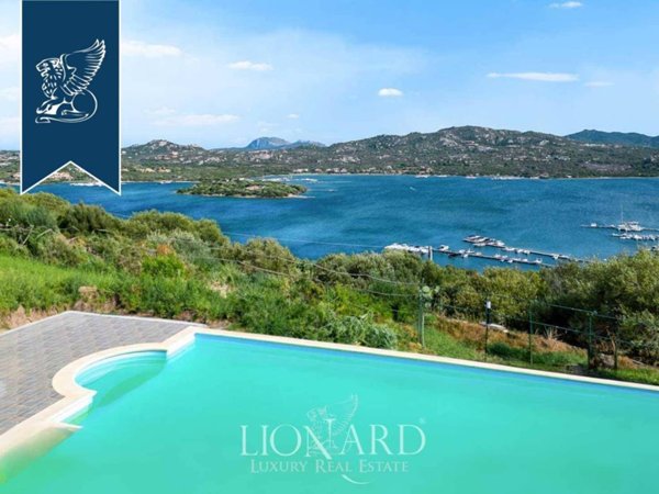 casa indipendente in vendita ad Olbia in zona Portisco