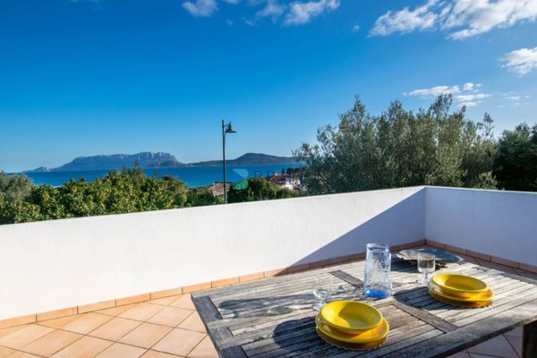 casa indipendente in vendita ad Olbia in zona Pittulongu