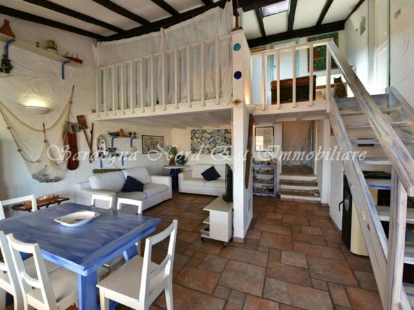 casa indipendente in vendita ad Olbia in zona Porto Istana