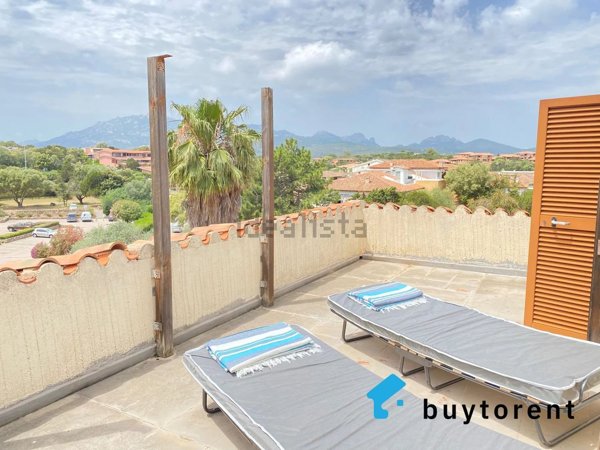 appartamento in vendita ad Olbia in zona Rudalza