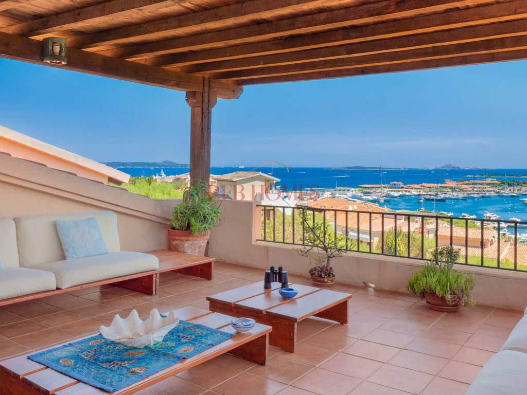 appartamento in vendita ad Olbia in zona Porto Rotondo