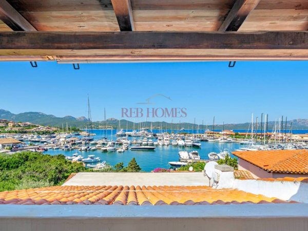 appartamento in vendita ad Olbia in zona Porto Rotondo