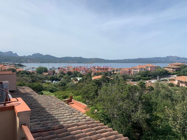 appartamento in vendita ad Olbia in zona Rudalza