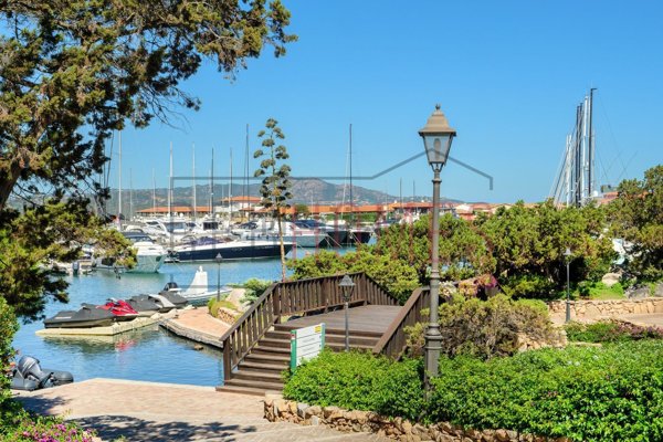 appartamento in vendita ad Olbia in zona Porto Rotondo