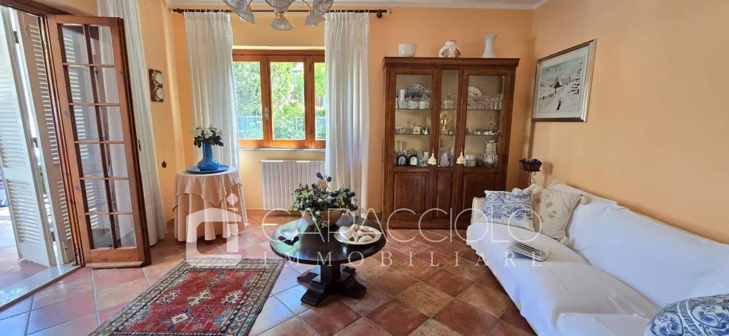 casa indipendente in vendita ad Olbia in zona Aldo Moro