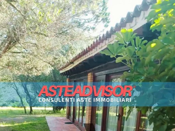 casa indipendente in vendita ad Olbia in zona Cugnana