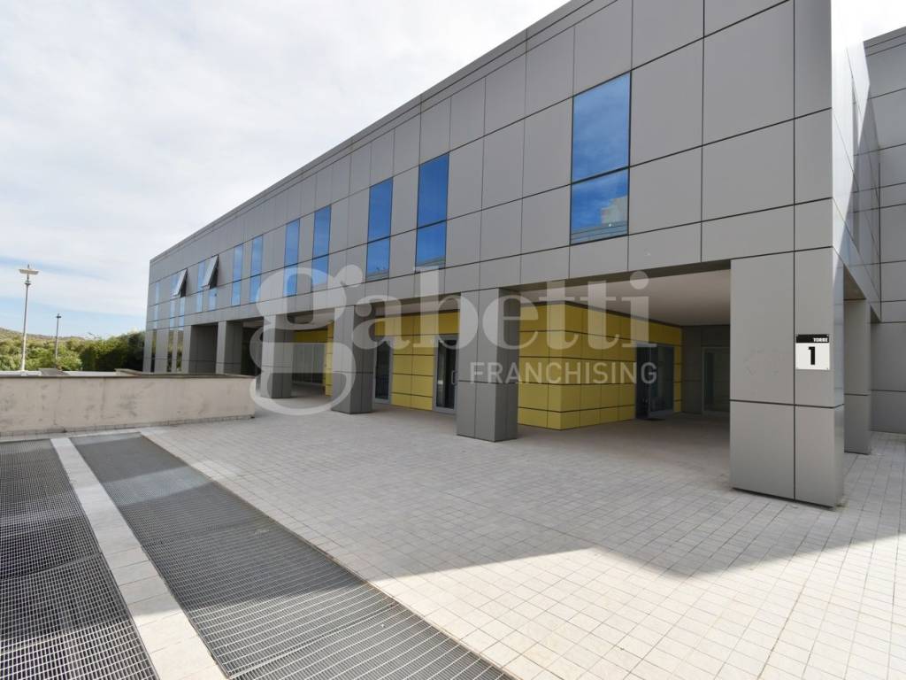 appartamento in vendita ad Olbia in zona Pittulongu