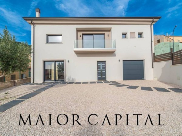 casa indipendente in vendita ad Olbia in zona Bandinu