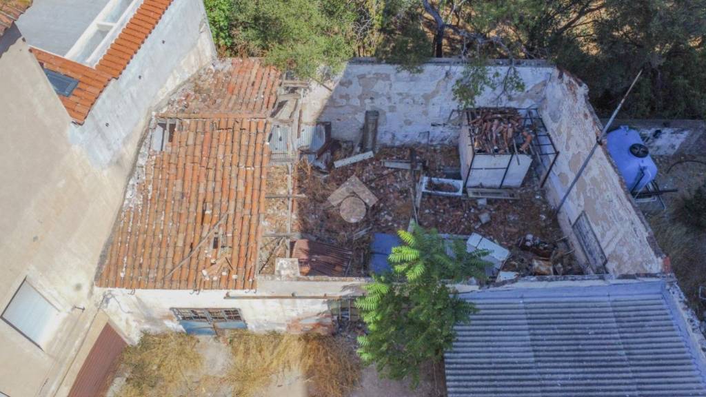 casa indipendente in vendita ad Olbia in zona Centro Storico