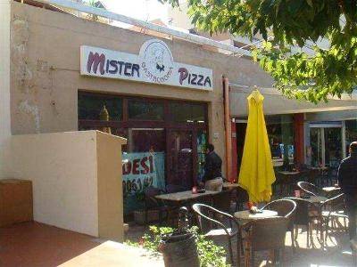 negozio in vendita ad Olbia in zona Aldo Moro