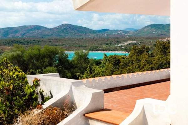 casa indipendente in vendita ad Olbia in zona Porto Istana